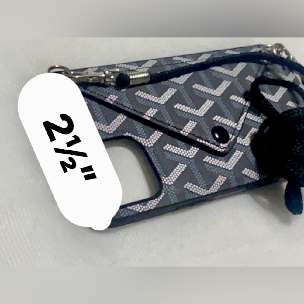 ❌ FREE IN YOUR BUNDLE ❌Stylish Blue and White Phone Case with Strap - Picture 8 of 11